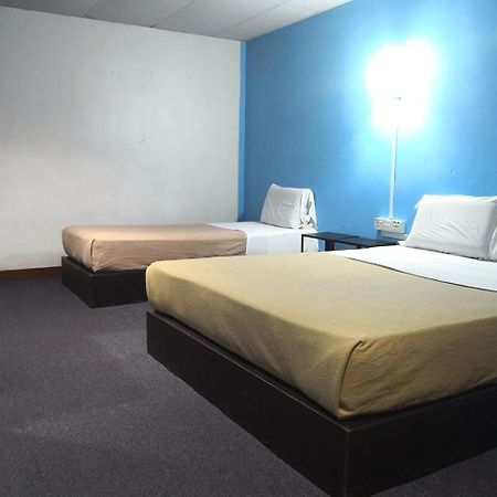 Hotel Seri Kota Satu Kota Tinggi Exterior foto